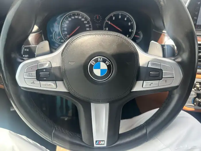 بي ام دبليو 740BMW 2018 سعودي الناغي للسيارات 28