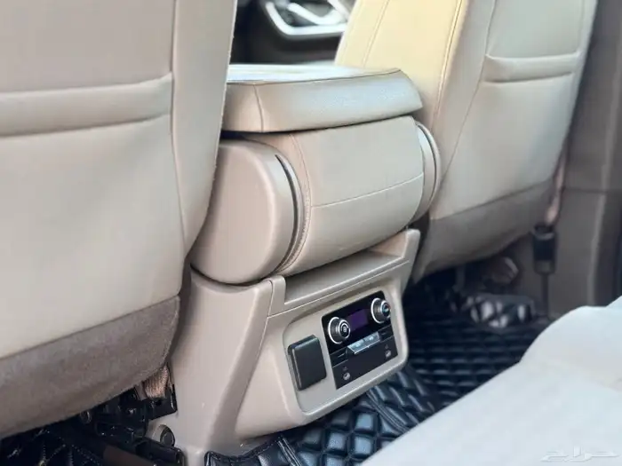 شيفورلية سوبربان LS 2023 بني 12