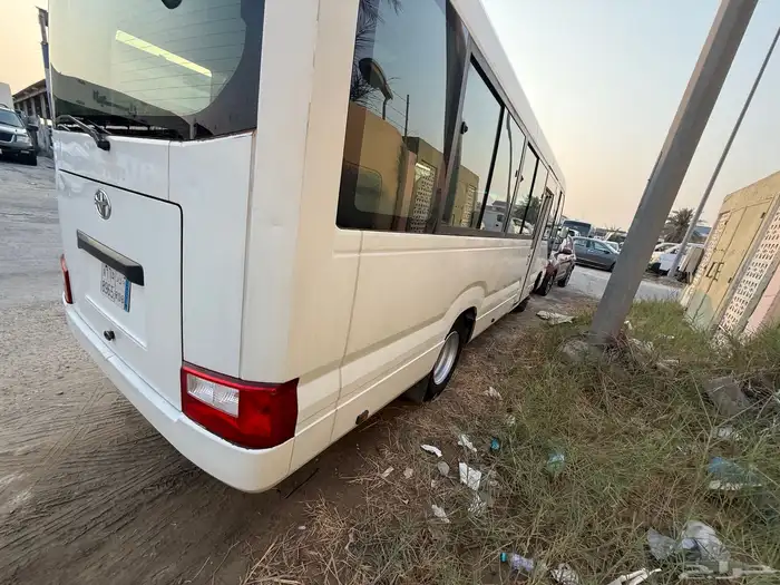 كوستر 2019 بنزين - عداد 225 الف كم 3