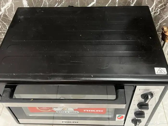 مكيف سبلت 18 الف وفرن كهرباء 3