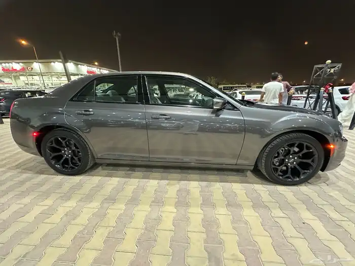 كرايزلر S300 موديل 2021 فل كامل نظيف 3