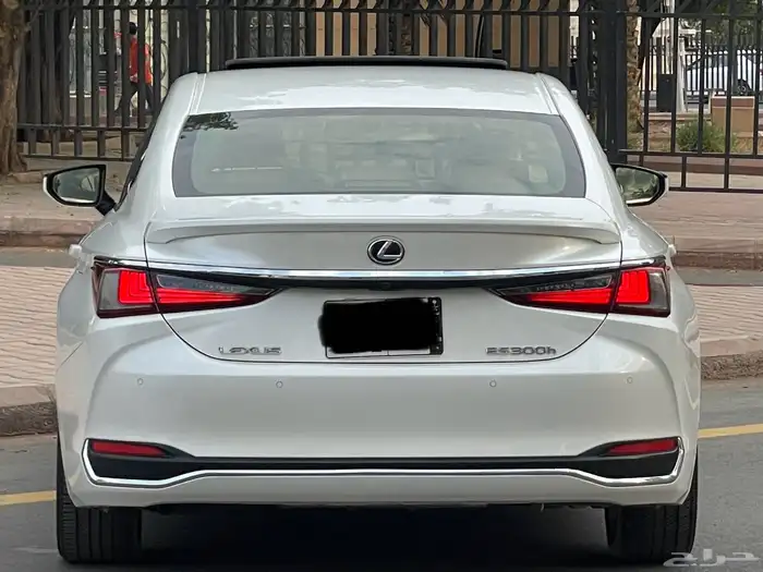 لكزس-ES300h-2022(ممشي63الف) 6