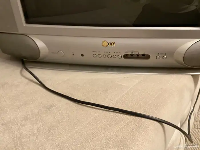تلفزيون قديم LG 3