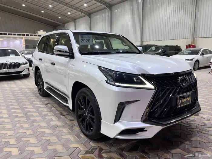 للكزس LX570 بريمي بلاك ايديشن 2020 2