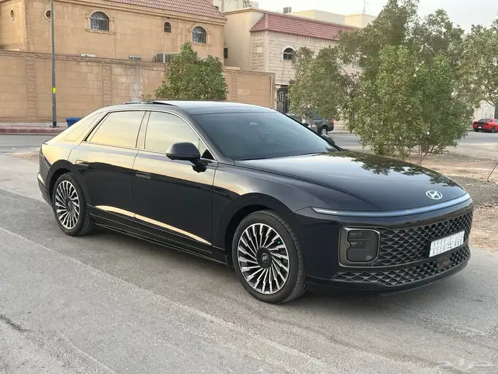 هواندي ازيرا 2024 6V فل كامل 0