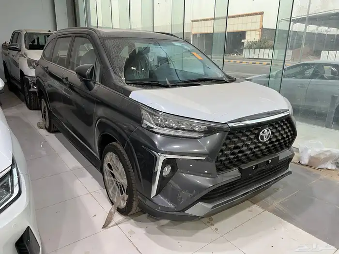 تويوتا فيلوز GLX 2025 جميع الالوان كاش واقساط 4