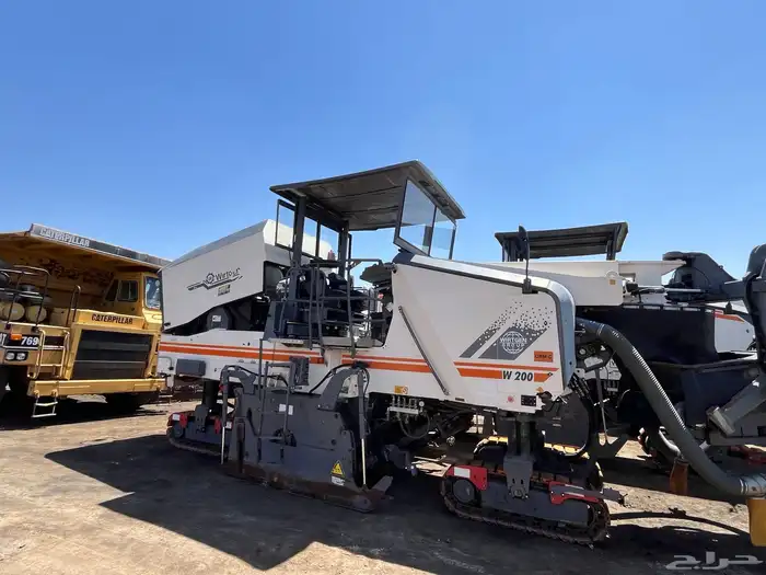 قشاطة Wirtgen W200 1
