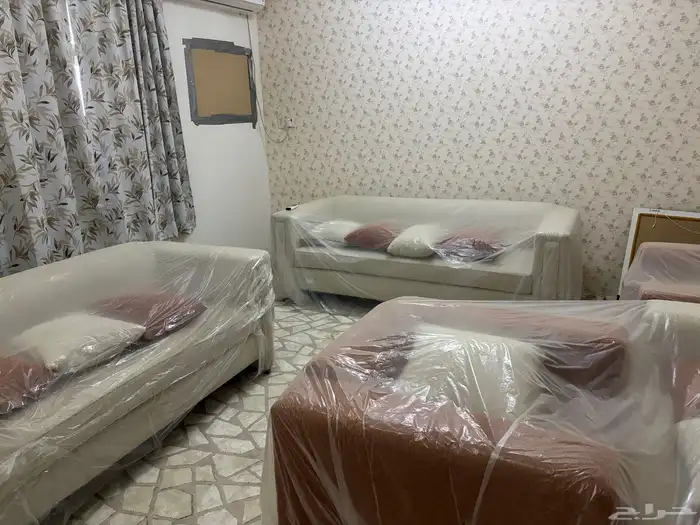 اثاث معا اجهزتها الكهربائية على الشرط 5
