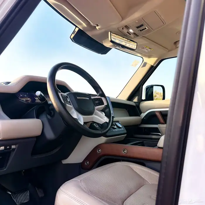 ديفندر HSE 2022 11