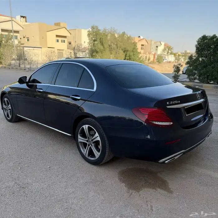 مرسيدس E220 ديزل م2019 4