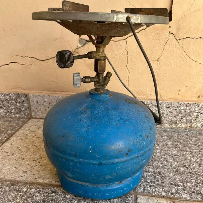 للبيع دافور ايطالي قديم 0