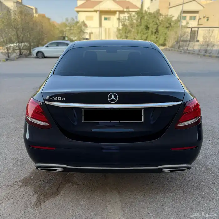 مرسيدس E220 ديزل م2019 5