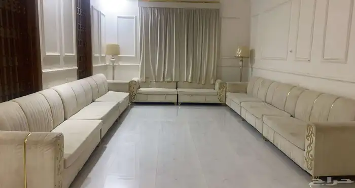 للبيك كنب نضيف ثمان حبات 0