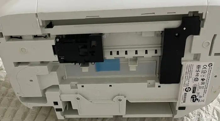 طابعة hP شبه جديد 9