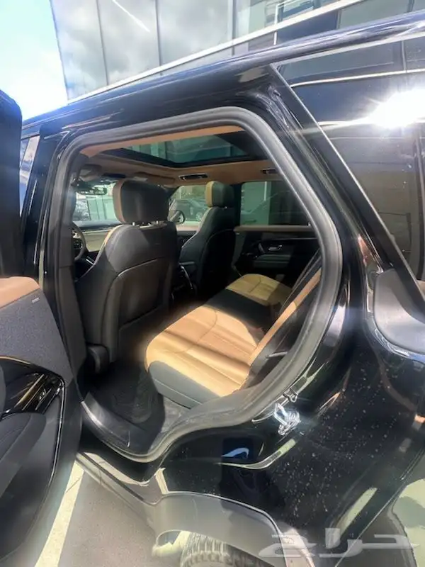 2024 Range Rover Sport Dynamic SE P400 2