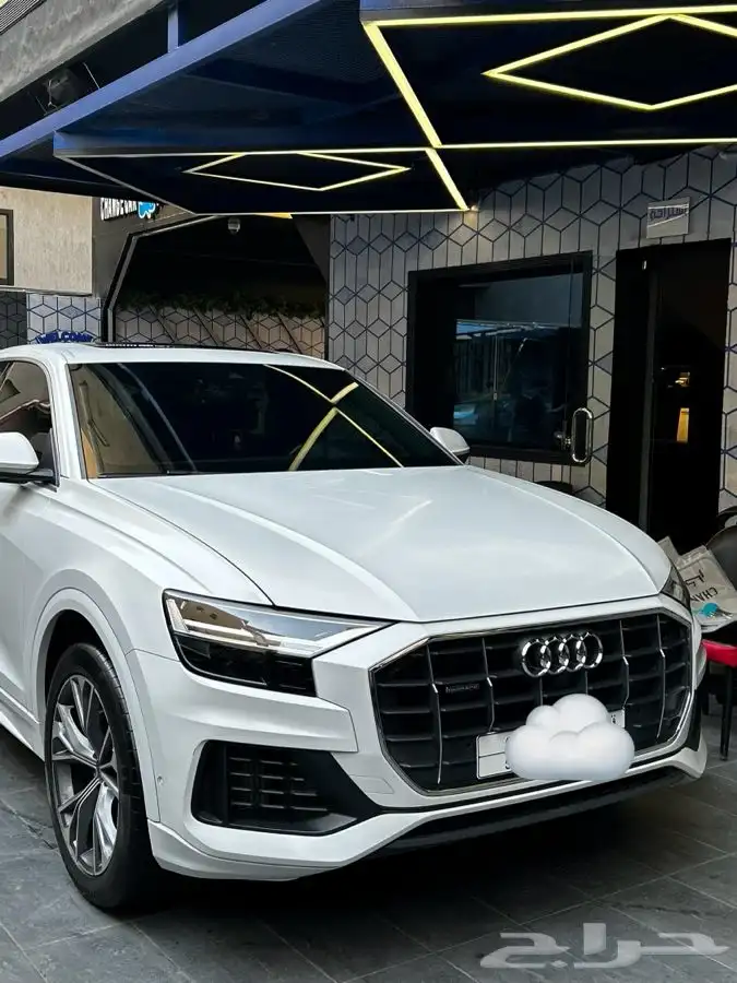 audi Q8 2022 وارد سماكو على ضمان 4