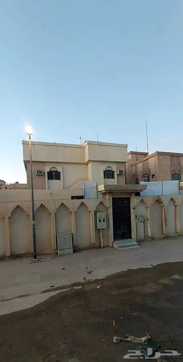 للبيع فله قيمة ارض الرياض حي الملك فهد 0