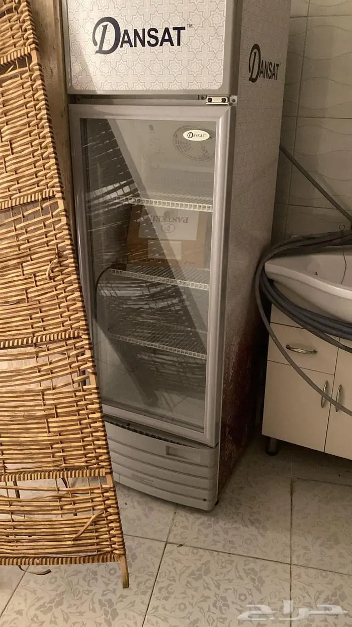 كراسي صالون ومغاسل شعر وكراسي انتظار للبيع 0