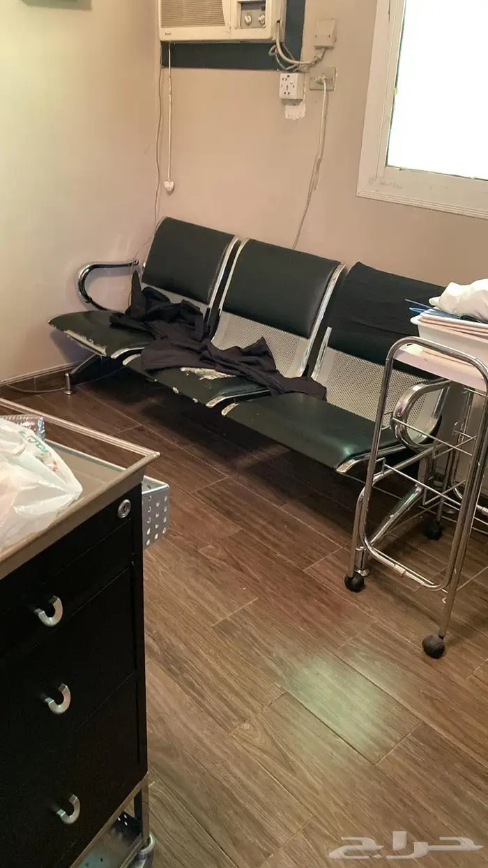 كراسي صالون ومغاسل شعر وكراسي انتظار للبيع 4