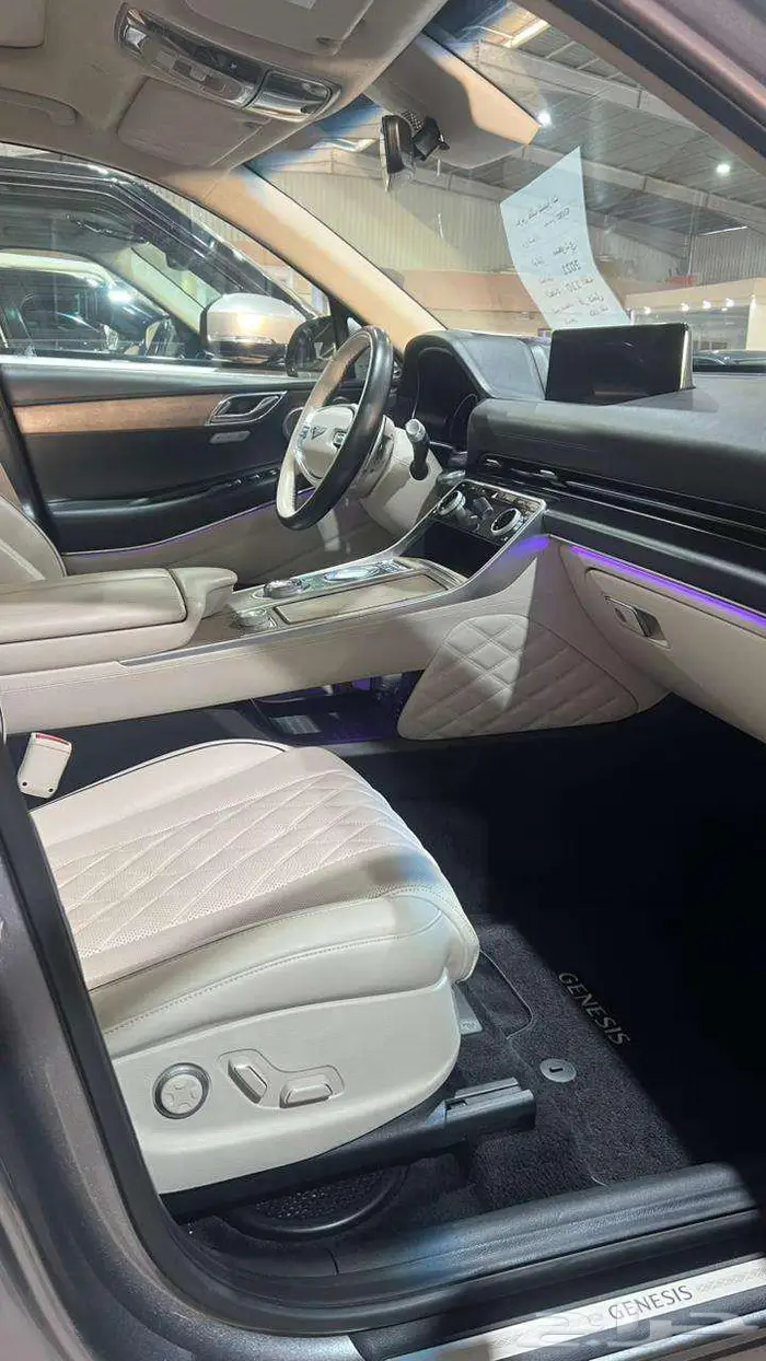 جنسس GV80 موديل 2021- معرض خلف للسيارات 15
