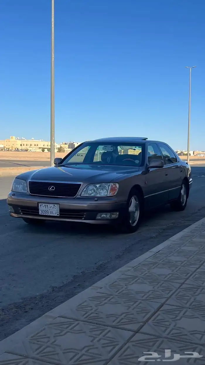لكزس 2000 ال اس 6