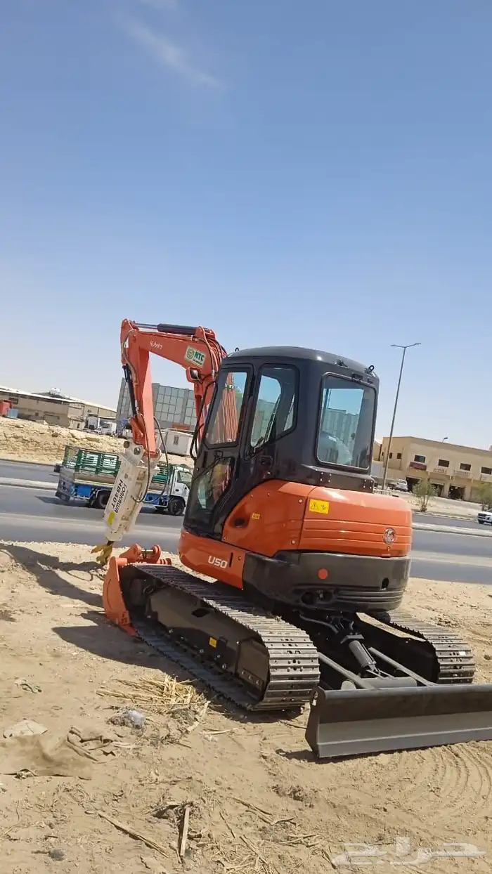 بوكلين او بكلين للا جار في الرياض فقط شهري يومي 0