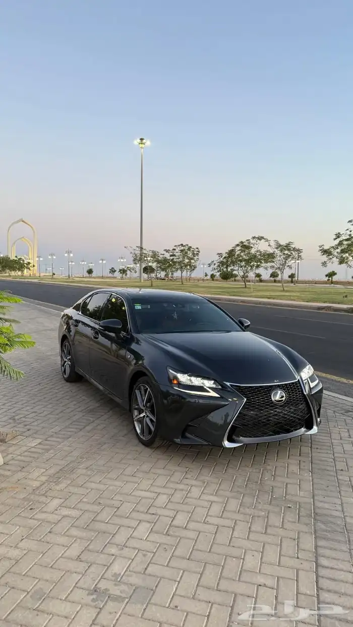 للبيع لكزس Gs 350 F sport 2018 فل كامل 3
