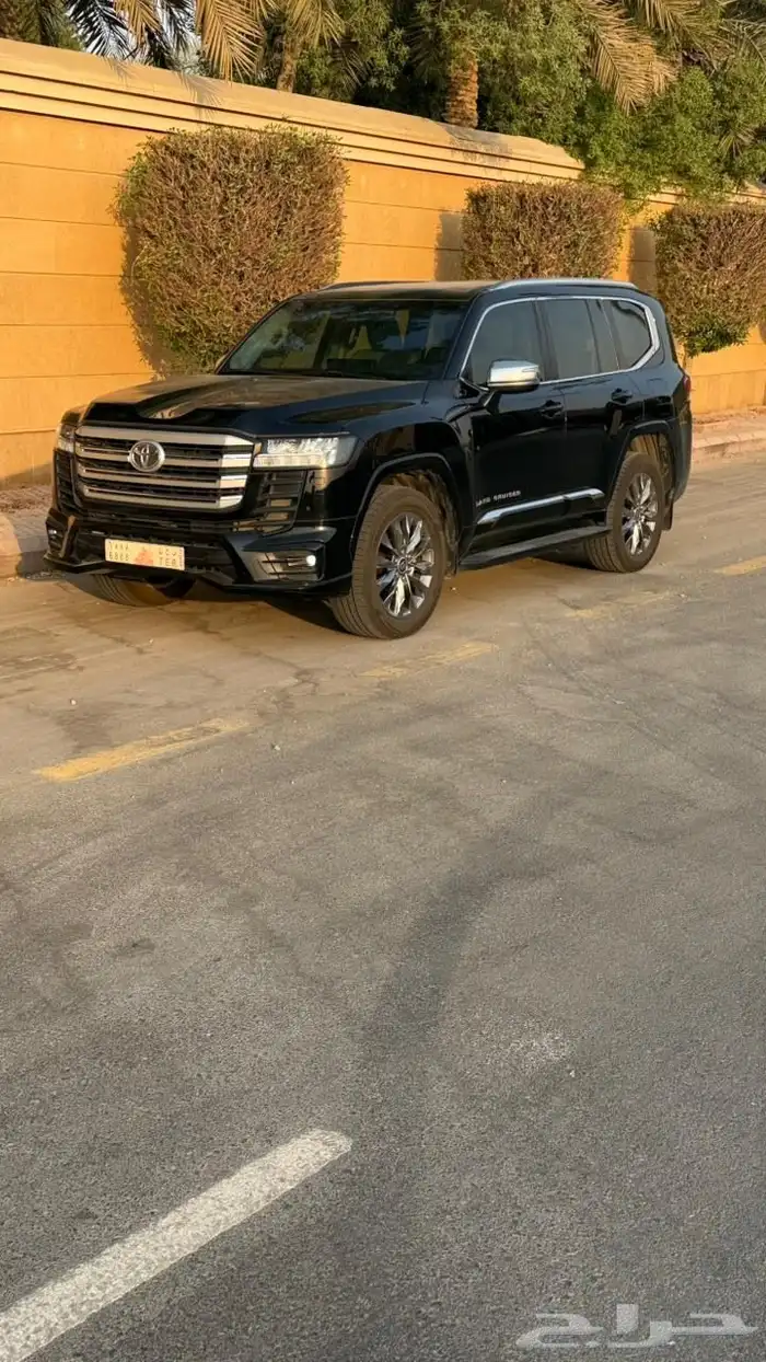 لاندكروزر 2023 الوليد 5