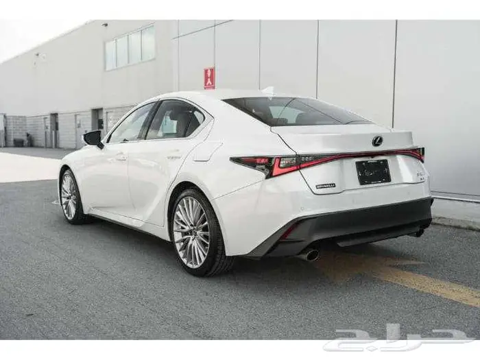 لكزس اي اس لاكجري 2021 Lexus IS 300 AWD LUXURY 4