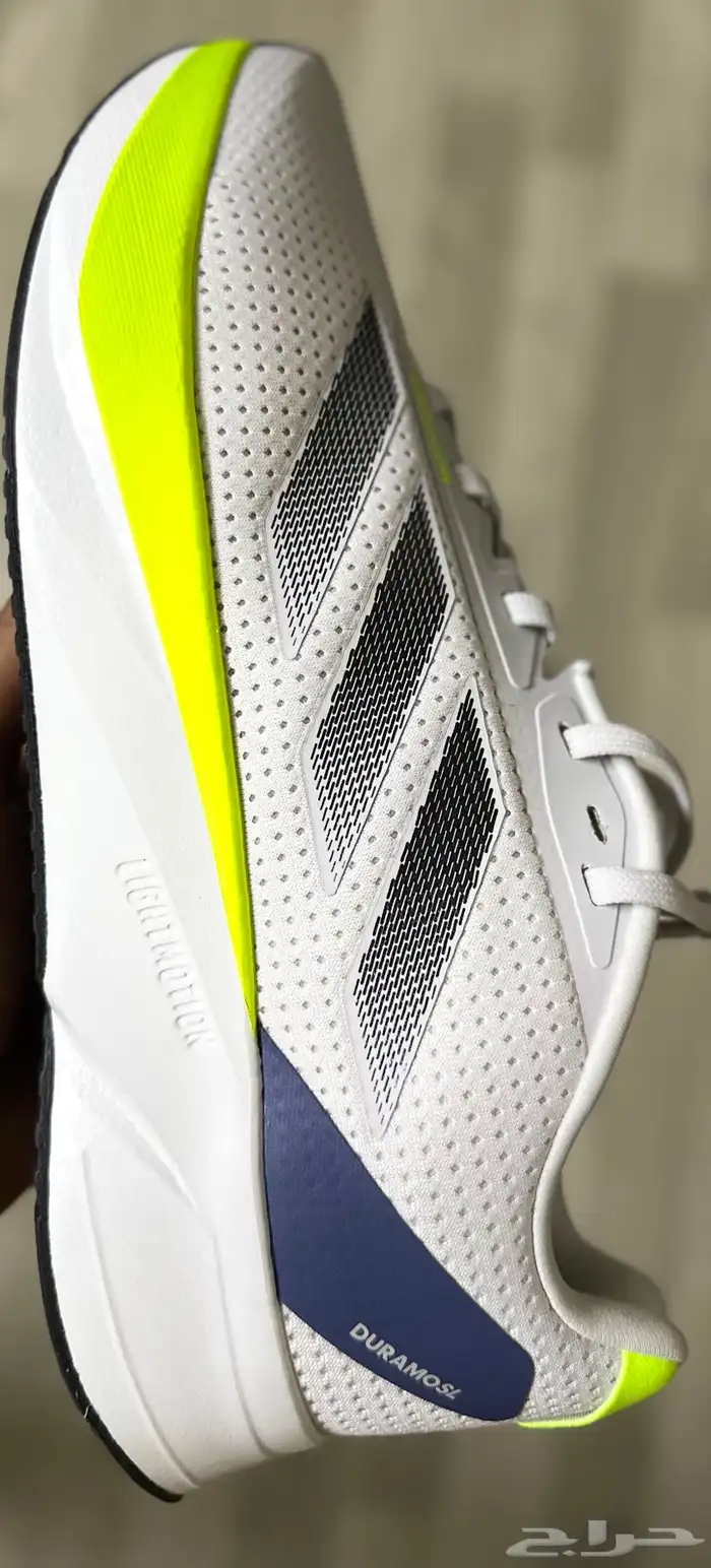 شوز اديداس ابيض 6