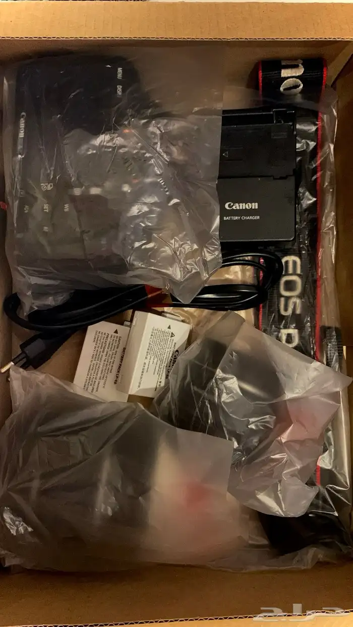 للبيع كاميرا كانون Canon 550D - المنطقة الشرقية 0