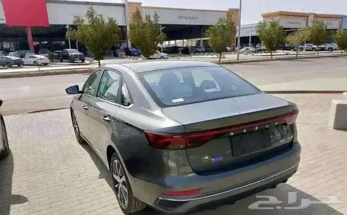 جيلي امجراند فل كامل 2025 بأقساط ميسره 4