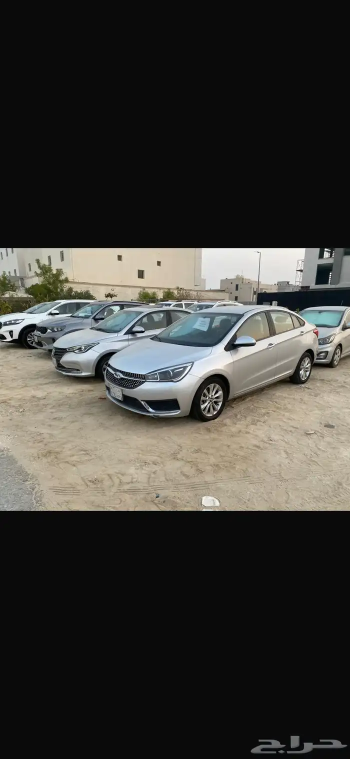 للبيع مجموعة من سيارات كيا سيراتو ستاندر 3