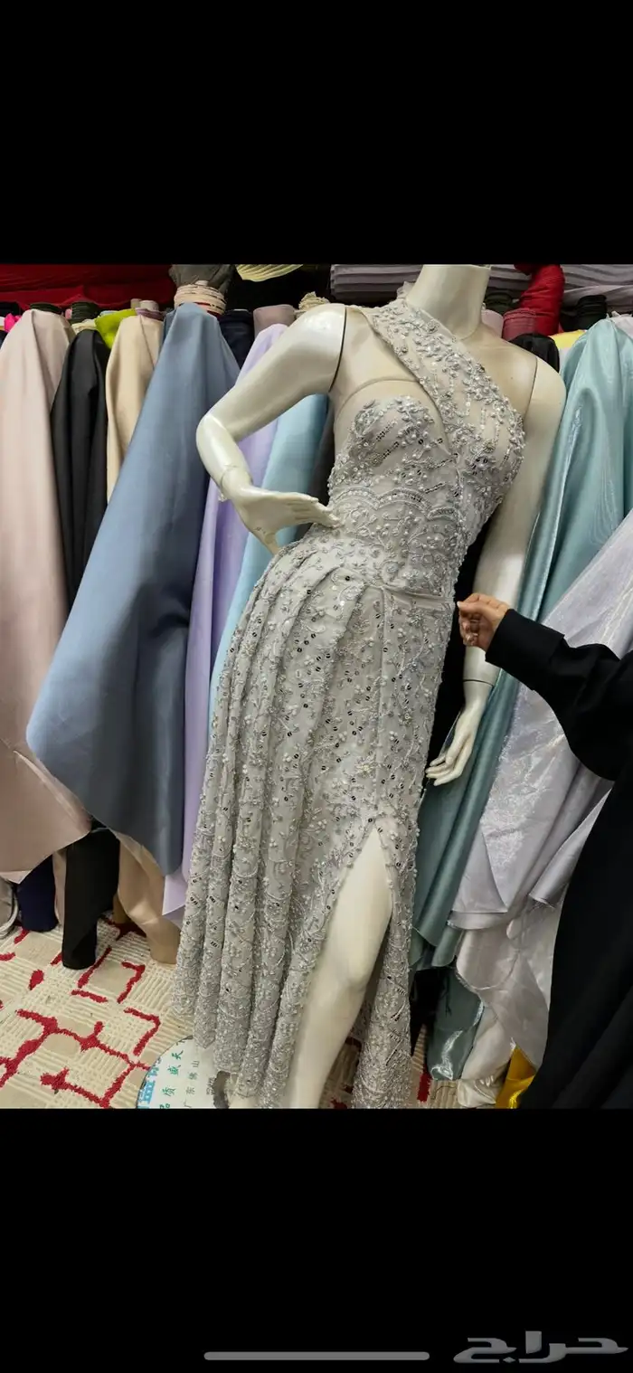 فساتين 1