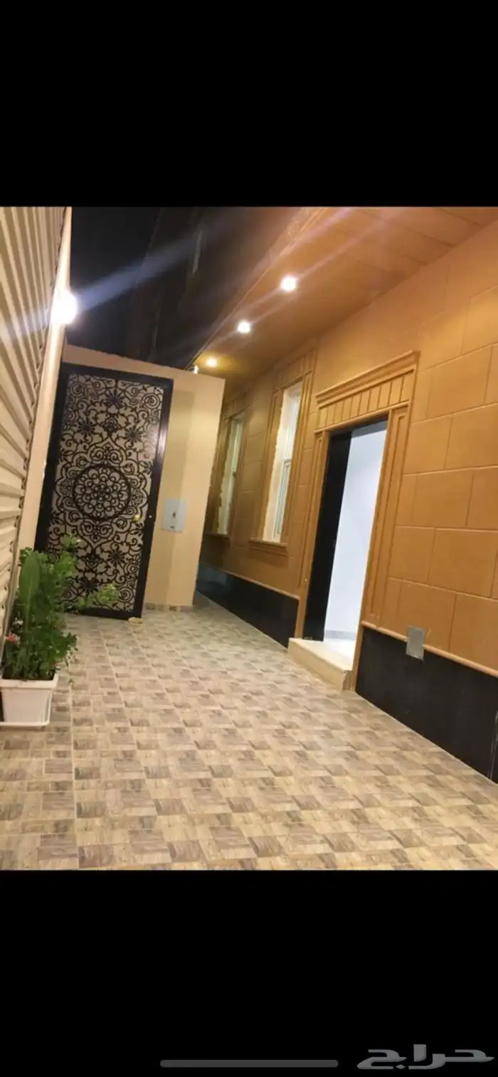 دور أرضي للبيع بحي النرجس 0