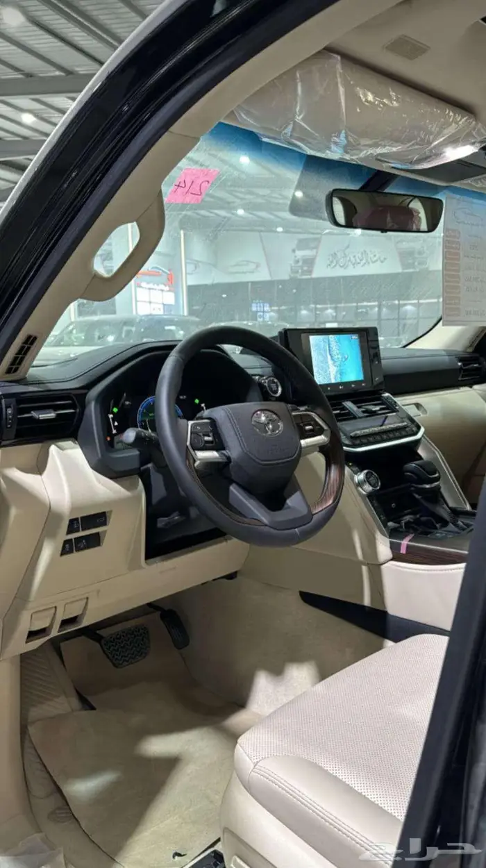 تويوتا لاندكروزرGXRL4كمرات فل كامل بريمي2025-325.000 2