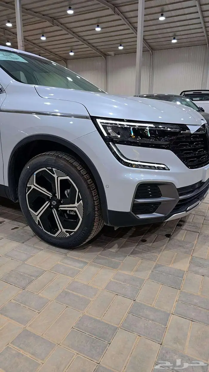 رينو كوليوس فل كامل بلس 2025 3