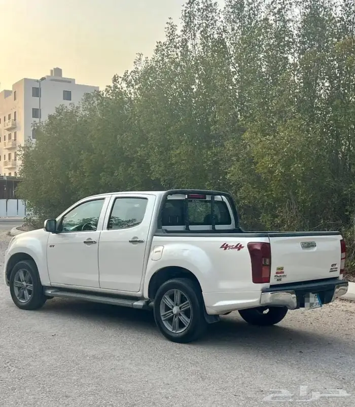 ايسوزو ديماكس 2018 ديزل نظيف 2