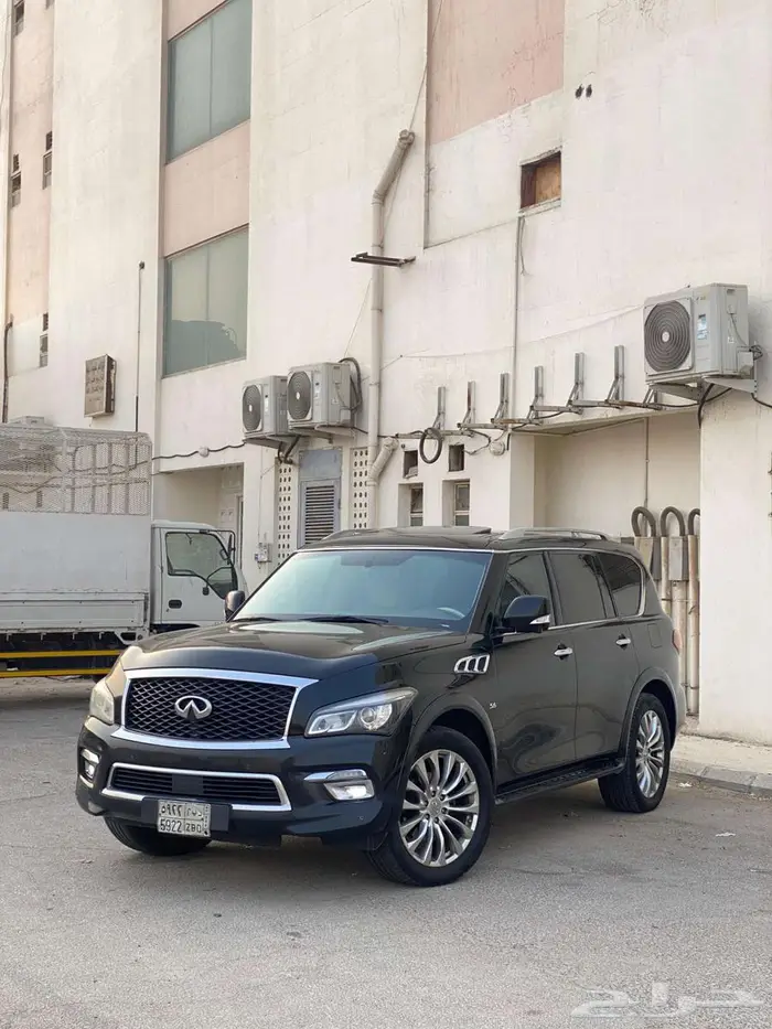 INFINITI QX-80 2016 1