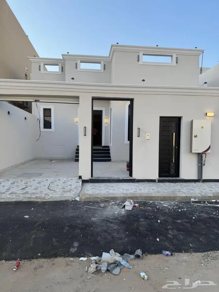 فيلا فاخرة للبيع بجدة حى الرياض 0