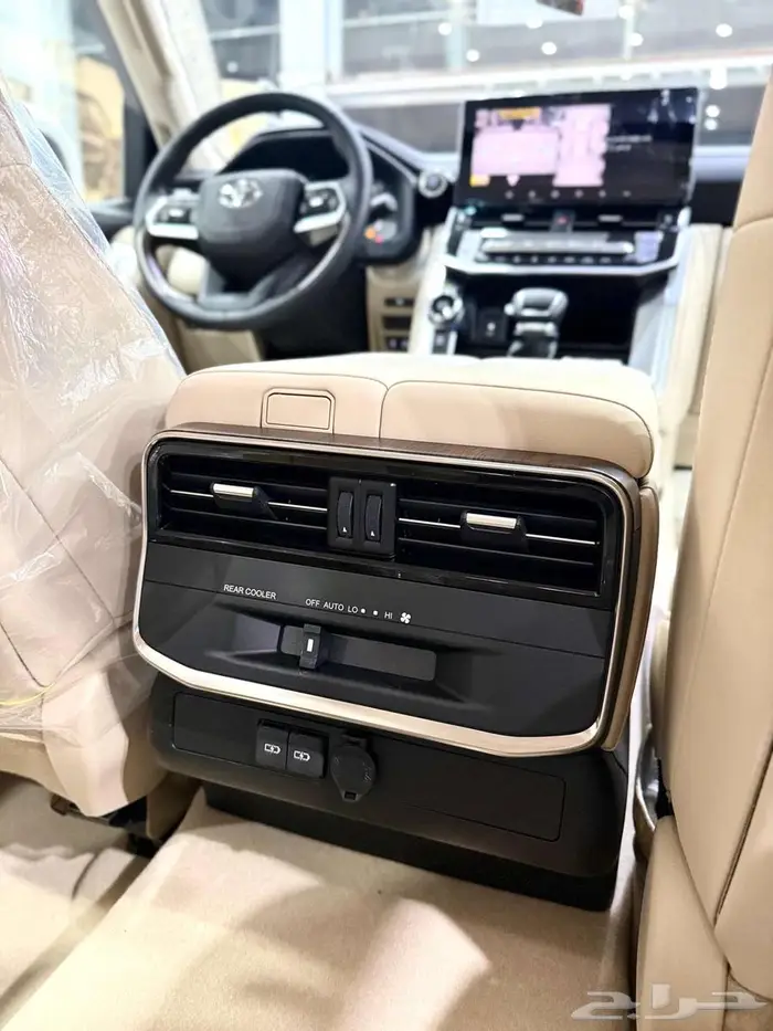 تويوتا لاندكروزر ( GXR 4 ) بنزين موديل 2025 أقل الأسعار 21