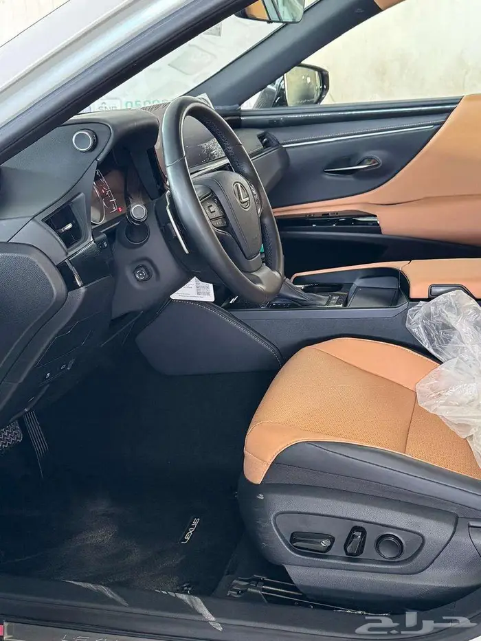 لكزس - ES300 هايبرد - 2024 13