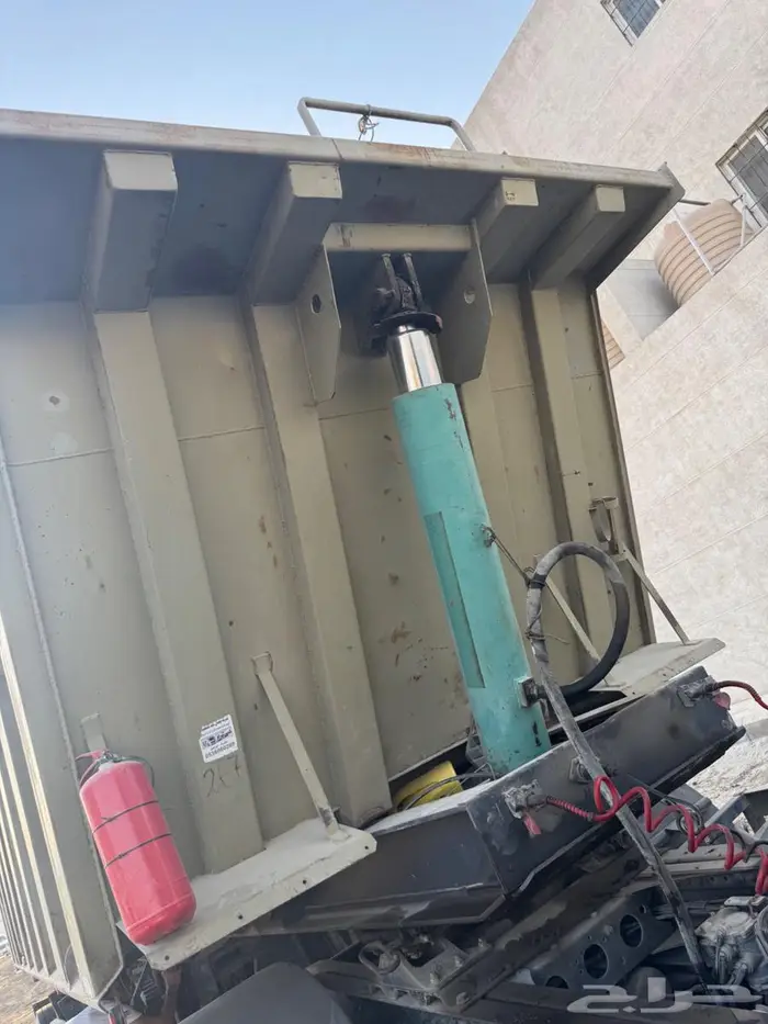 صندوق قلاب للبيع أو للإيجار 4