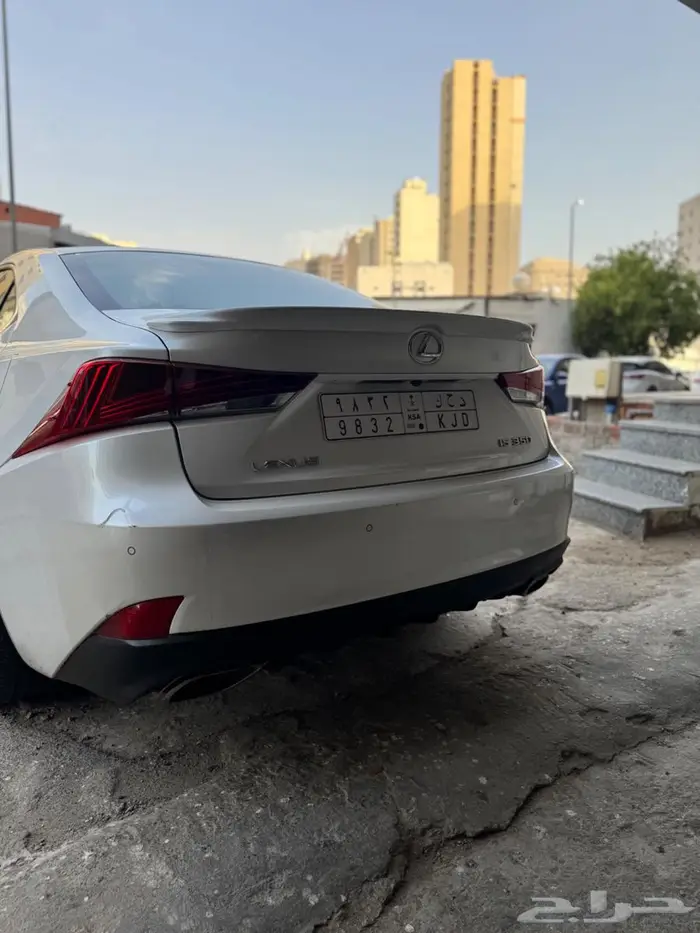 لكزس is350 1