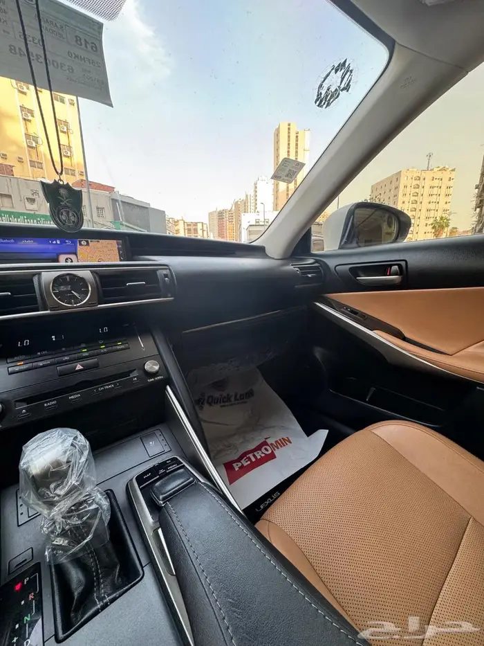 لكزس is350 10