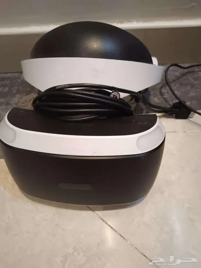 للبيع دركسون بلاي استيشن مع الدعاسة و نظارة VR سوني 7