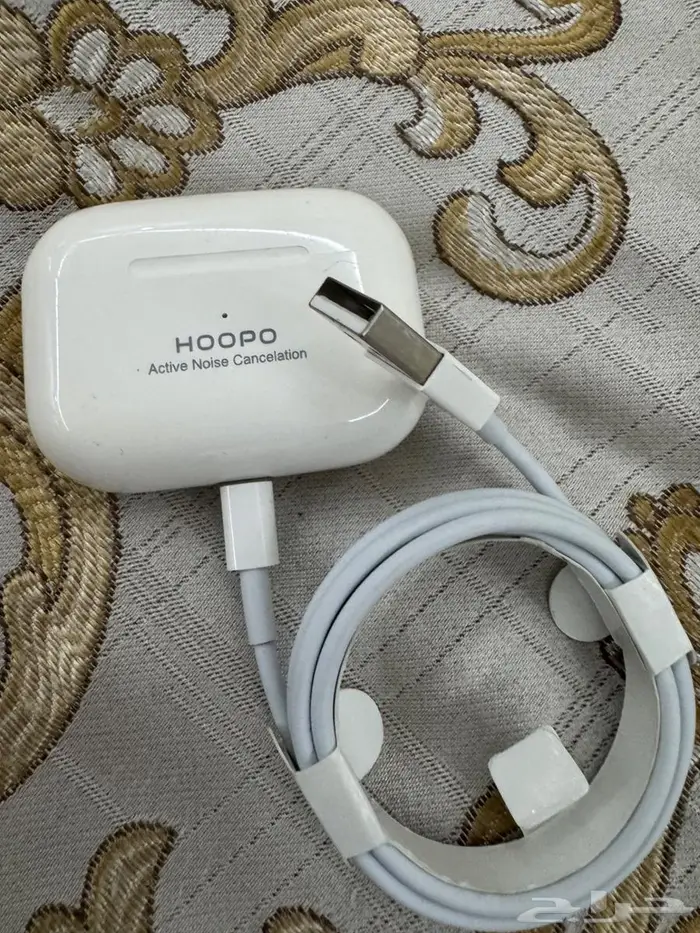 ملابس وسماعة 0