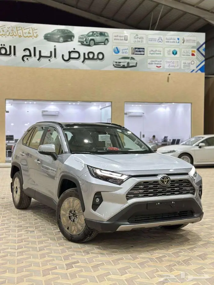 تويوتا راف فور ليمتد 2025 3