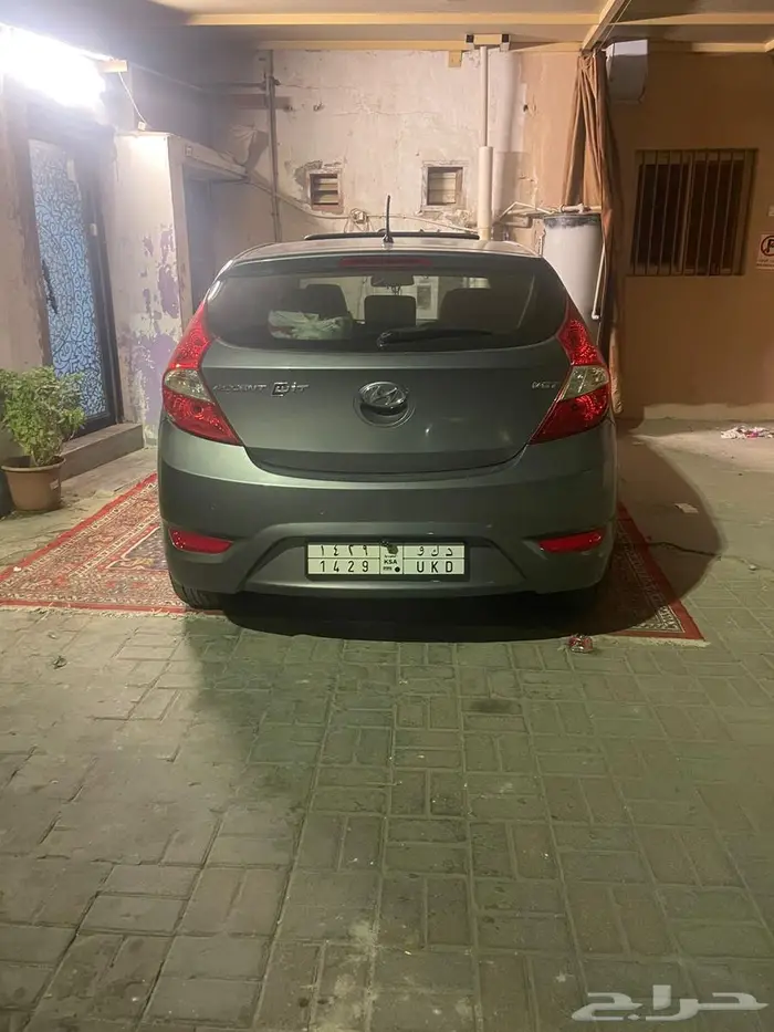 للبيع هونداي اكسنت ديزل هاتشباك 2016 1