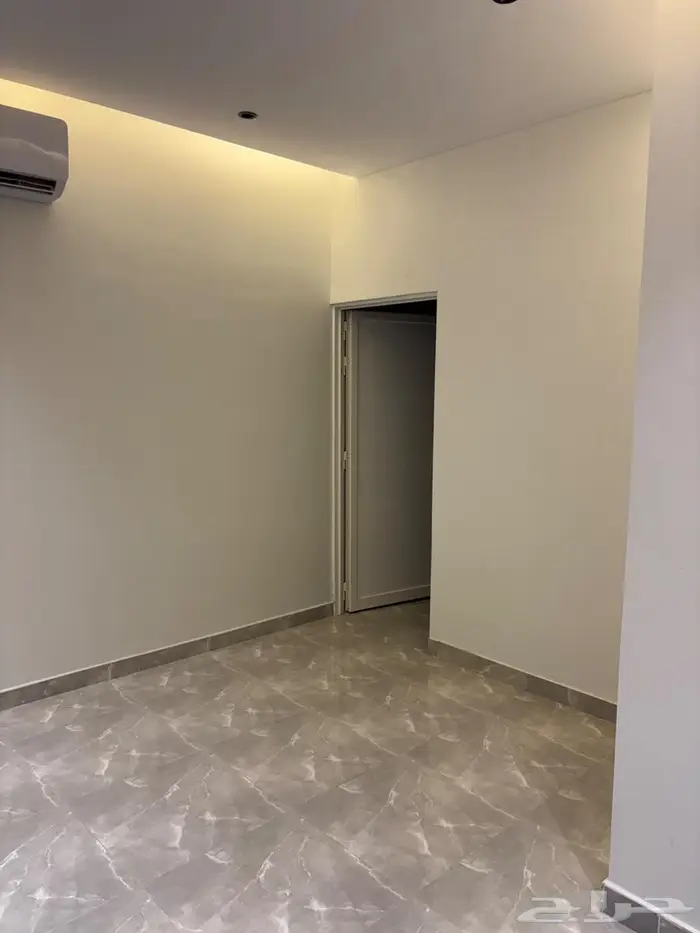 عمارة للايجار بالكامل في حي ظهرة لبن 3